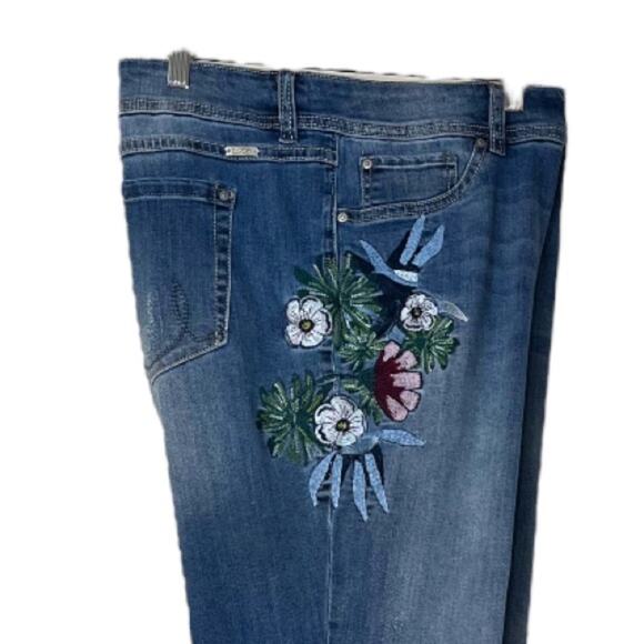 Inc Denim Jeans Boyfriend Regular Fit Stretch Floral Embroidery Women’s Size 16 - Picture 5 of 9